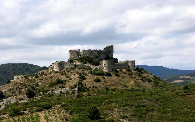 Aude-Corbières : Cycling Carcassonne and the Cathar Castles