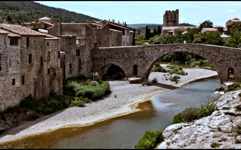 Aude-Corbières : Cycling Carcassonne and the Cathar Castles