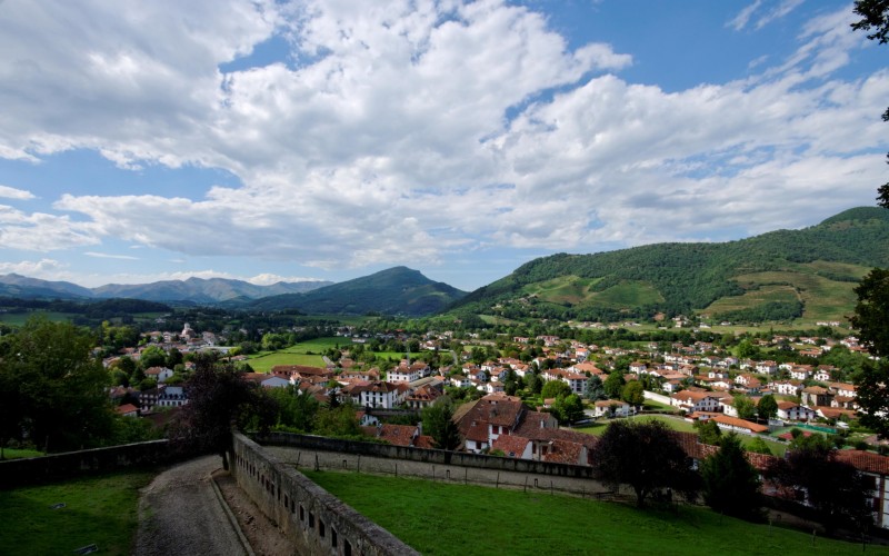 Découverte confort du Pays Basque par le GR10