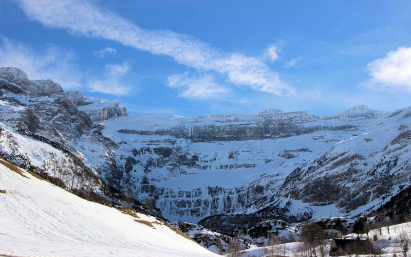 Cauterets-Gavarnie : the gem of Central Pyrenees and UNESCO World Heritage, with snowshoes