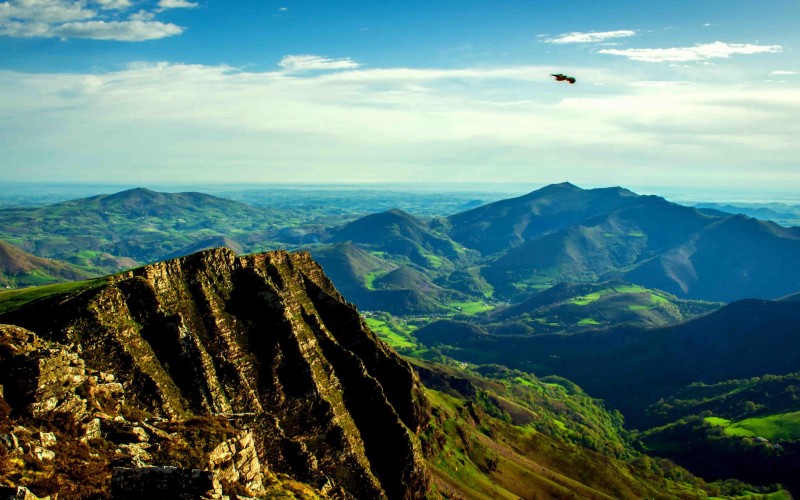 Western Pyrenees, from the Mountains to the Ocean