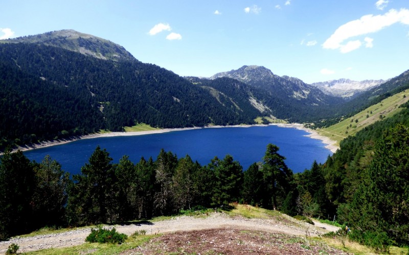 Discovering in comfort the Pyrenees National Park through the GR10 : East part