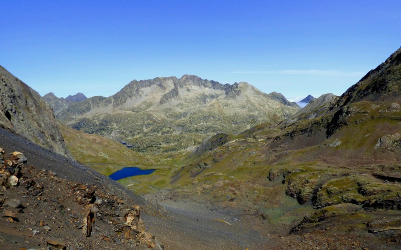 Tour du Vignemale : Des vallées de  Cauterets aux vallées de Tena