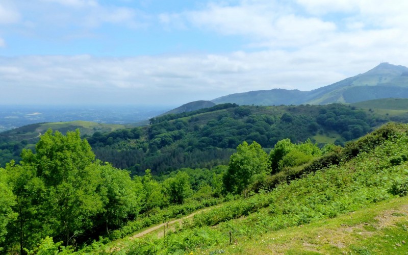 Traversée du Pays Basque à vélo : des montagnes à l'Océan